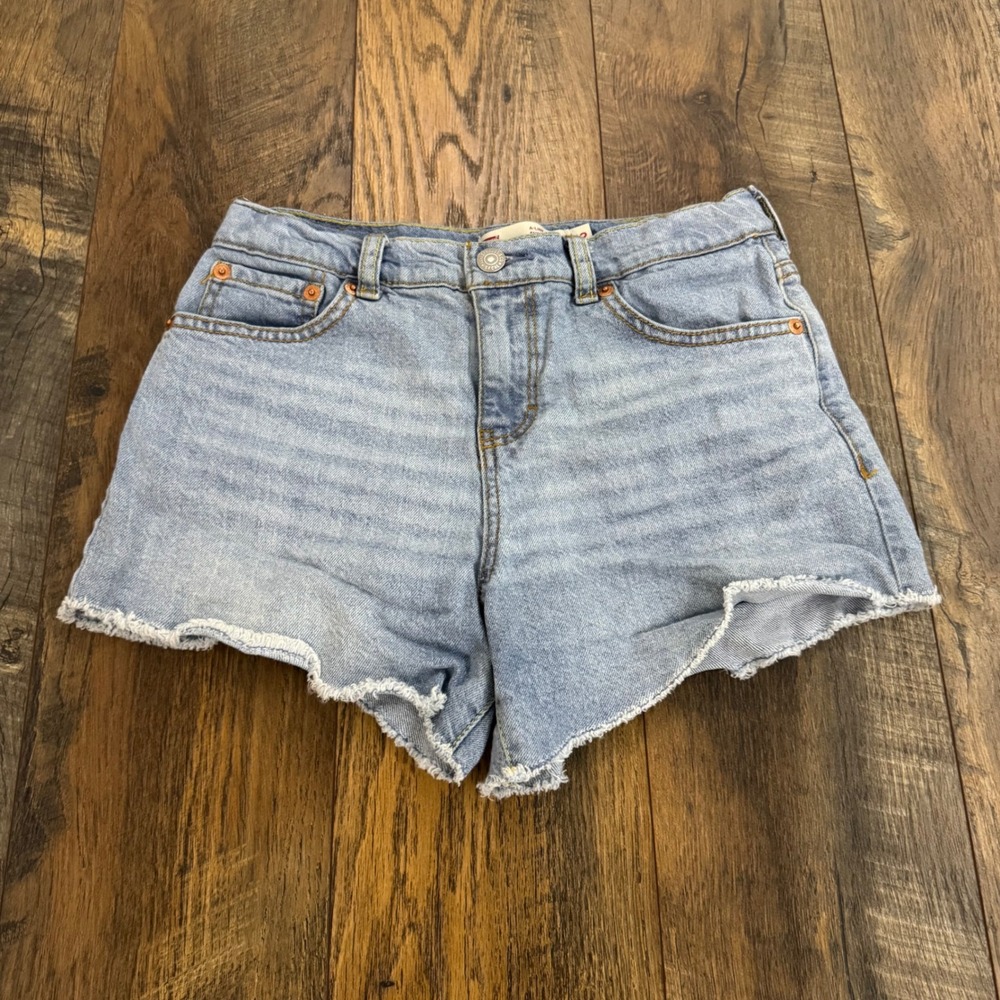 Levis Girls A-Line Denim Shorts Light Wash Raw Hem Size 12 Reg Adjustable Waist